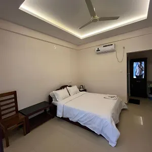  Hotel Rak Palace India